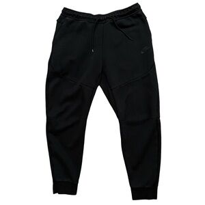 Nike Sweatpants Mens Size XL Tech Fleece Joggers Tapered Leg Drawstring Black